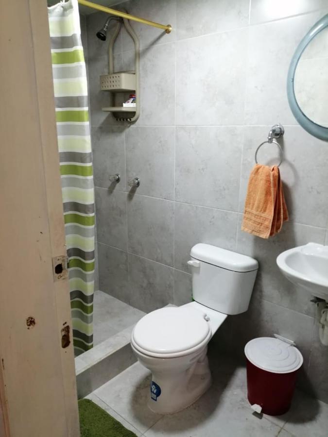 Mini Suites En El Mejor Sector De La Ciudad Кито Екстериор снимка