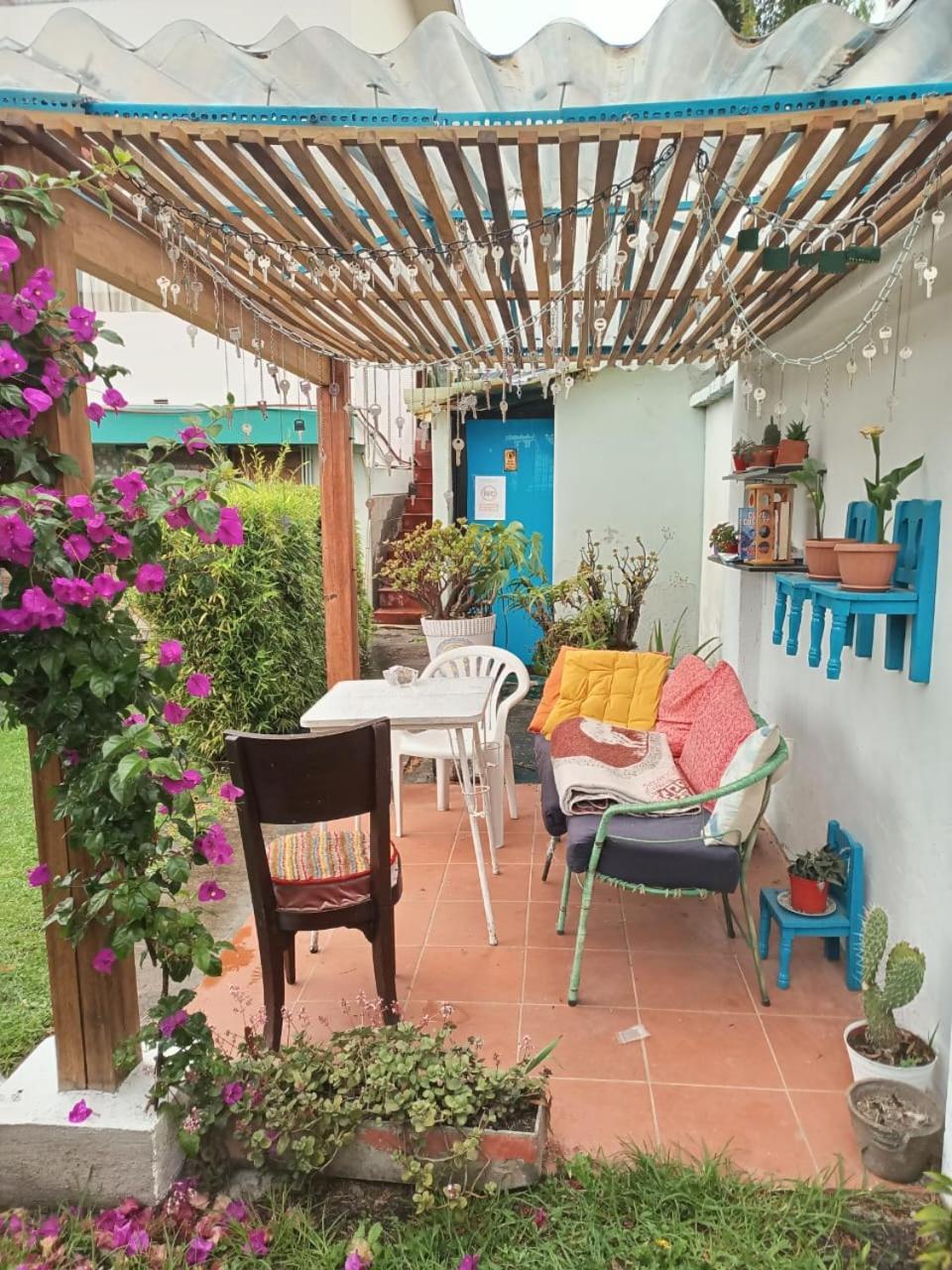 Mini Suites En El Mejor Sector De La Ciudad Кито Екстериор снимка